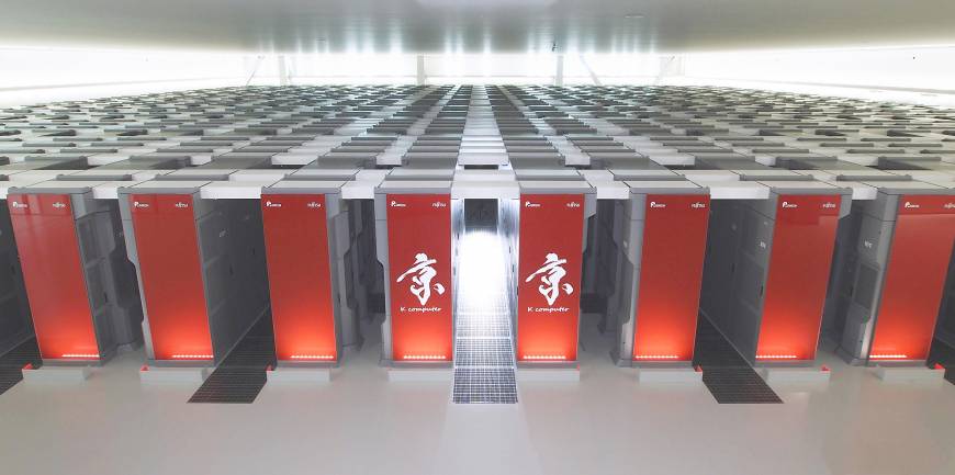p6-supercomputer-a-20131113-870x433